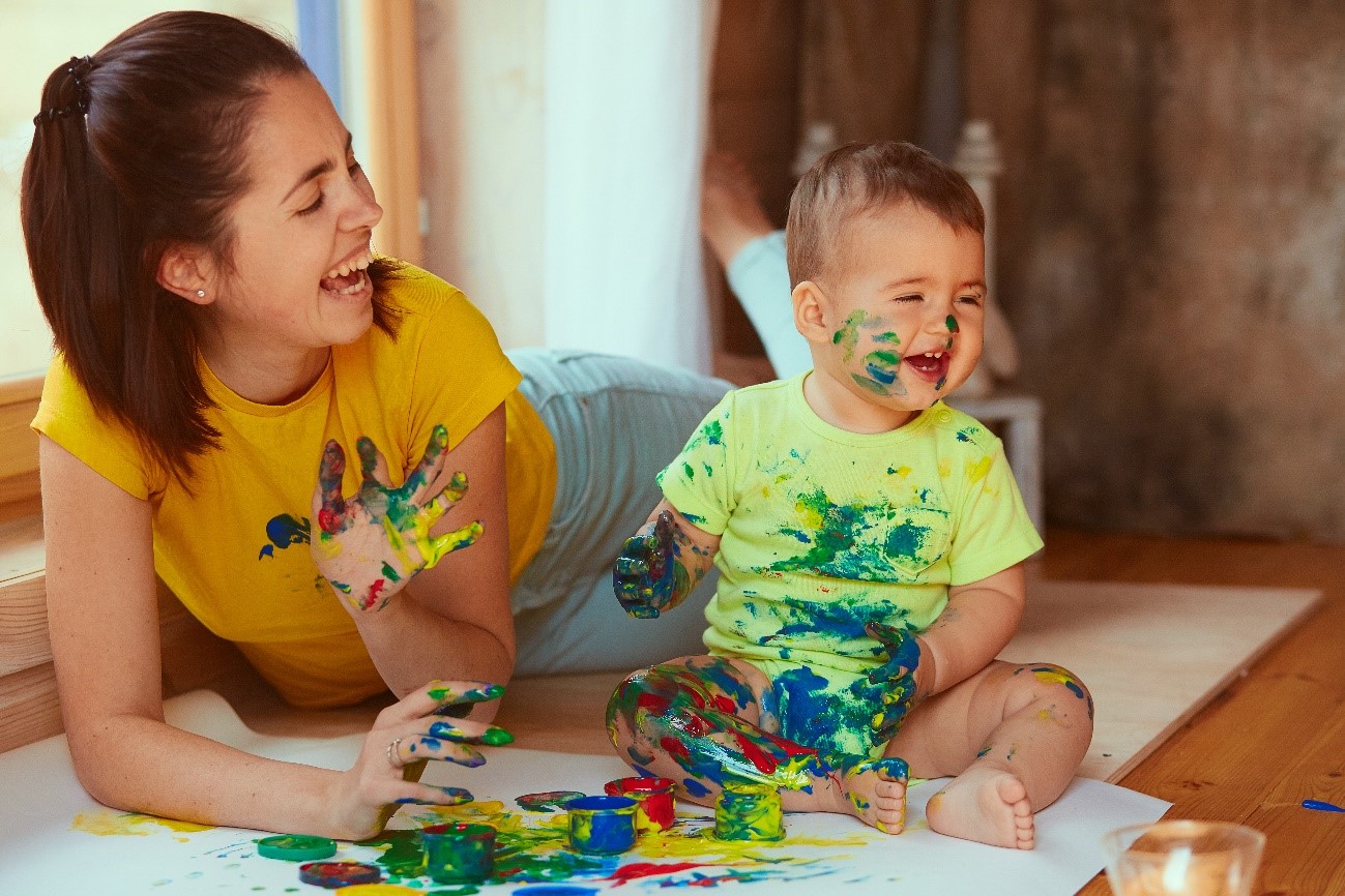 9 BRINCADEIRAS COM TINTA PARA A EDUCAÇÃO INFANTIL